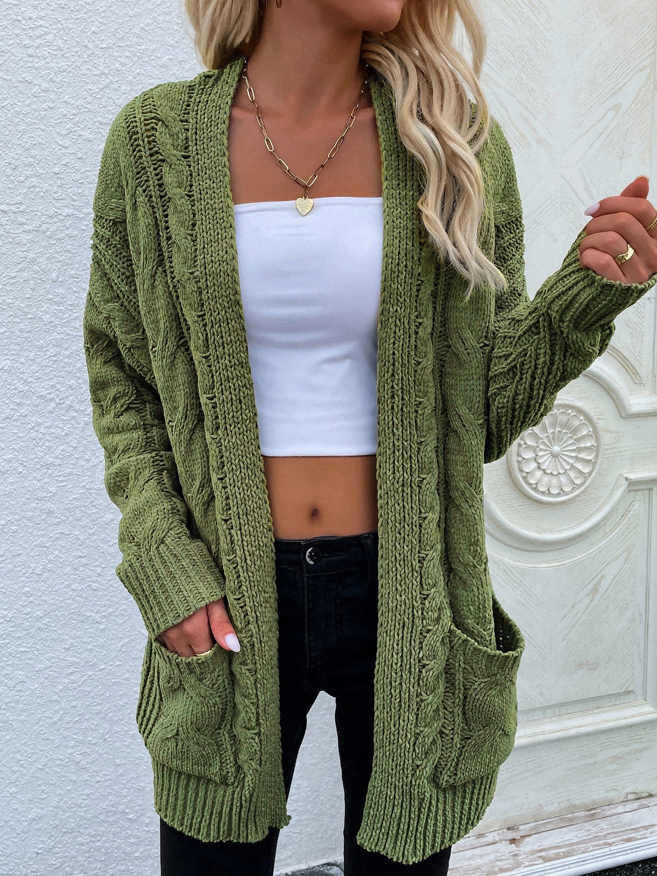 Cable-Knit Cardigan with Front Pockets 🤍